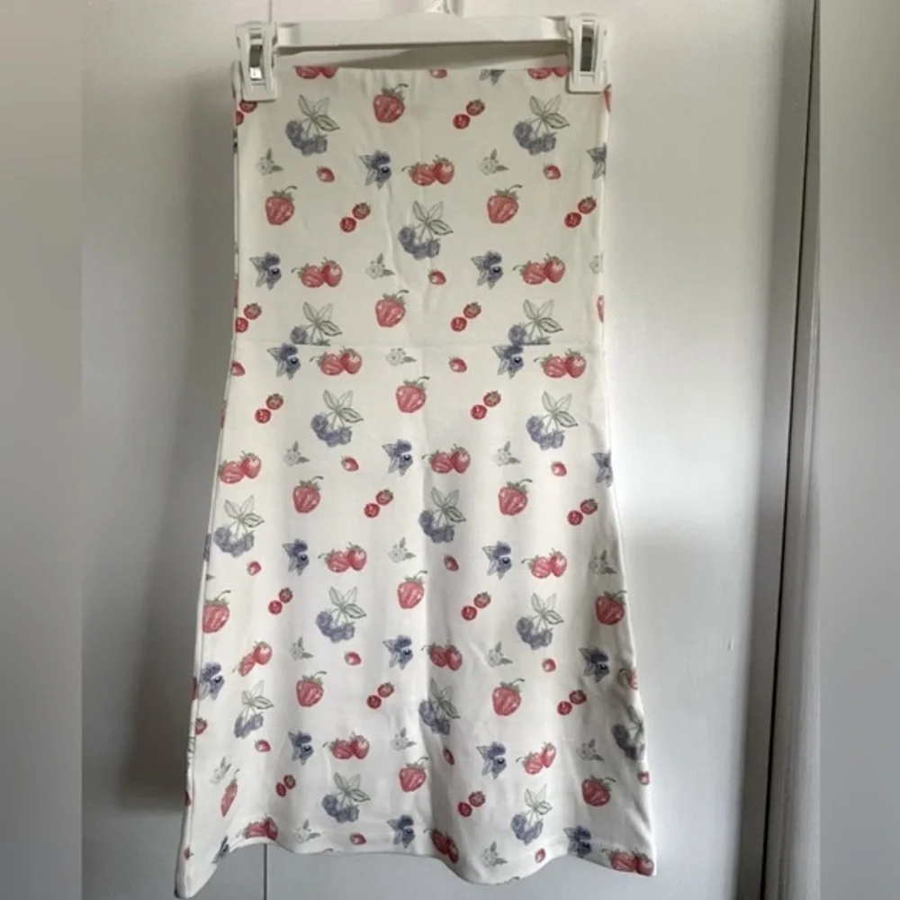 Djerf Avenue White Floral Dress - Picture 3 of 5